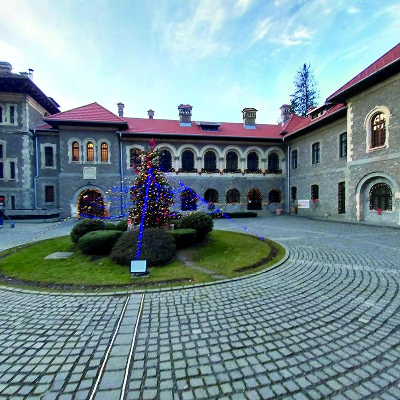 Peleșul și Castelul Cantacuzino, magnet pentru turiștii străini 18986327