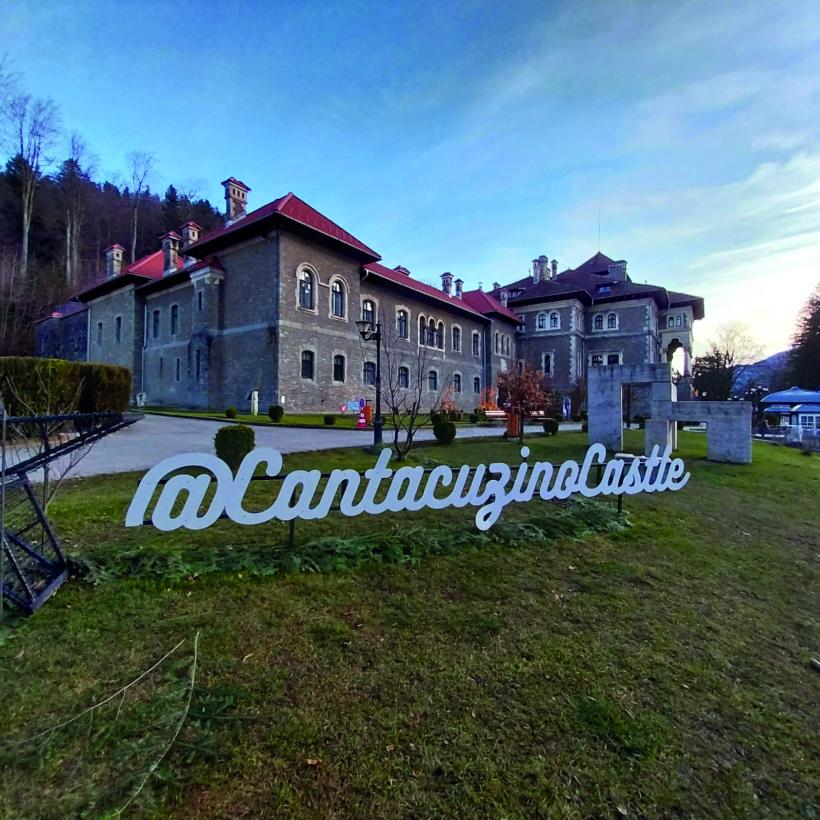 Peleșul și Castelul Cantacuzino, magnet pentru turiștii străini 18986331