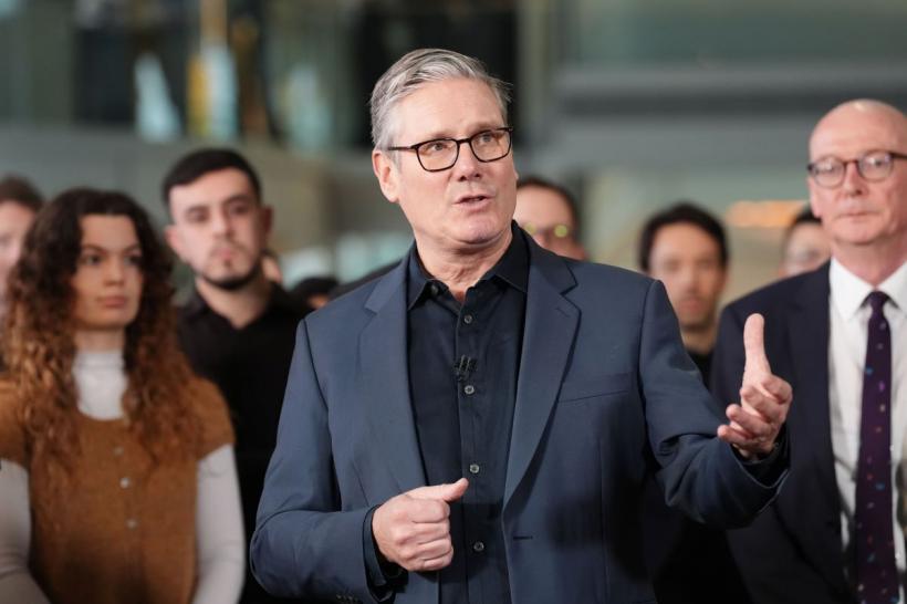 Prim-ministrul britanic, presat să obţină extrădarea lui Andrew Tate cu prilejul unei deplasări a acestuia în Dubai