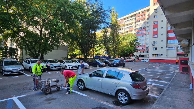 Veste proastă pentru șoferii din sectorul 4 al Capitalei fără loc de parcare. Vor plăti mai mult