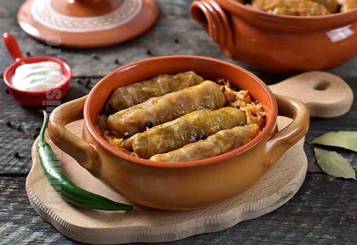 Rețeta virală de Crăciun: Cum să prepari sarmale în foi de ceapă