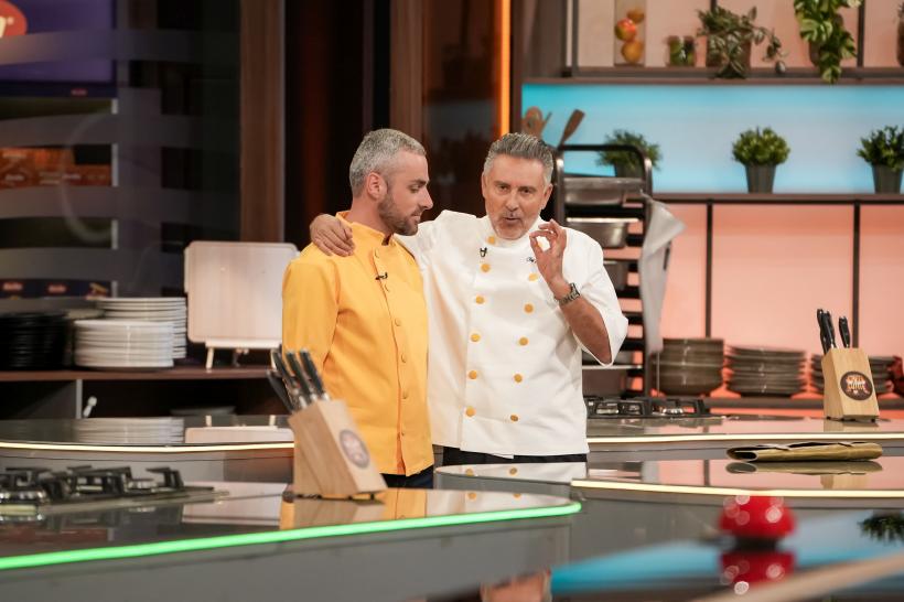 Ștefana Mercori, salvată de la eliminare, aseară, la Chefi la cuțite. Surpriză de proporții diseară, la ultimul battle: se schimbă regula de trecere în Semifinală! 18986825