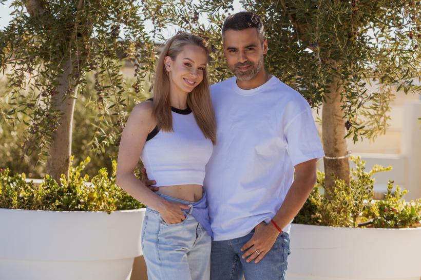 Sandra Izbașa și Răzvan Bănică, mărturisiri încărcate de emoție și optimism, înainte de startul sezonului Power Couple: ”Cel mai important este să fii bun în cuplu” 18987024