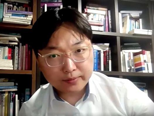 Există Dumnezeu? Iată răspunsul celui mai inteligent om din lume