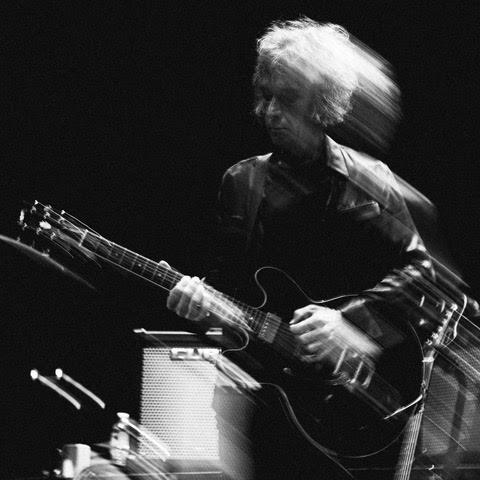 A murit chitaristul trupei The Cure, de Crăciun. Perry Bamonte avea 65 de ani 18987386