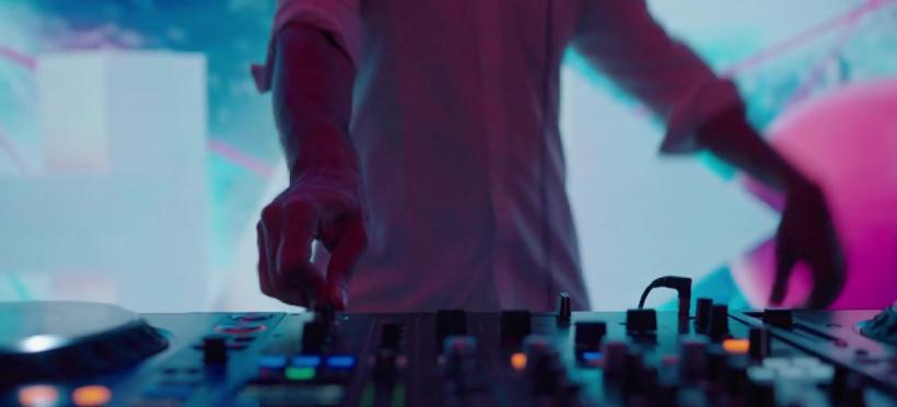 Hiturile funk românești care au cucerit lumea. „Avem deja feedback de la radiouri specializate în dance și progressive”