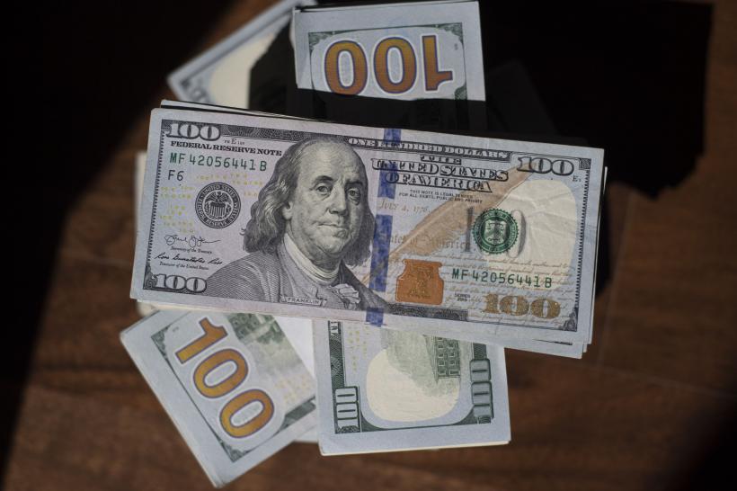 Horoscopul banilor în 2026: Cine se îmbogățește și cine trebuie să strângă cureaua?