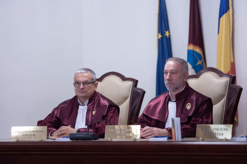 Reacția judecătorilor CCR care au lipsit luni: Absența de la ședință nu a însemnat un blocaj