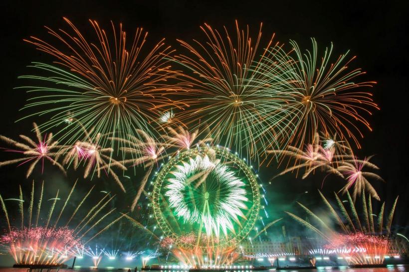 Horoscop zilnic 31 decembrie 2025: Revelion sub influența astrelor! Ce îți rezervă ultima zi din 2025, în funcție de zodie