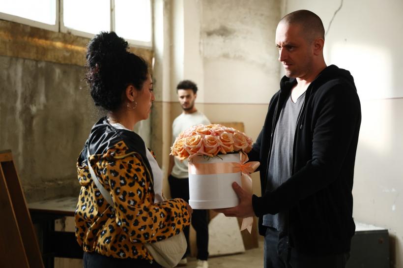 Sezonul trei al serialului original Iubire cu parfum de lavandă ajunge la final vineri, 2 ianuarie, de la 20.30, la Antena 1 şi pe AntenaPLAY 18987817