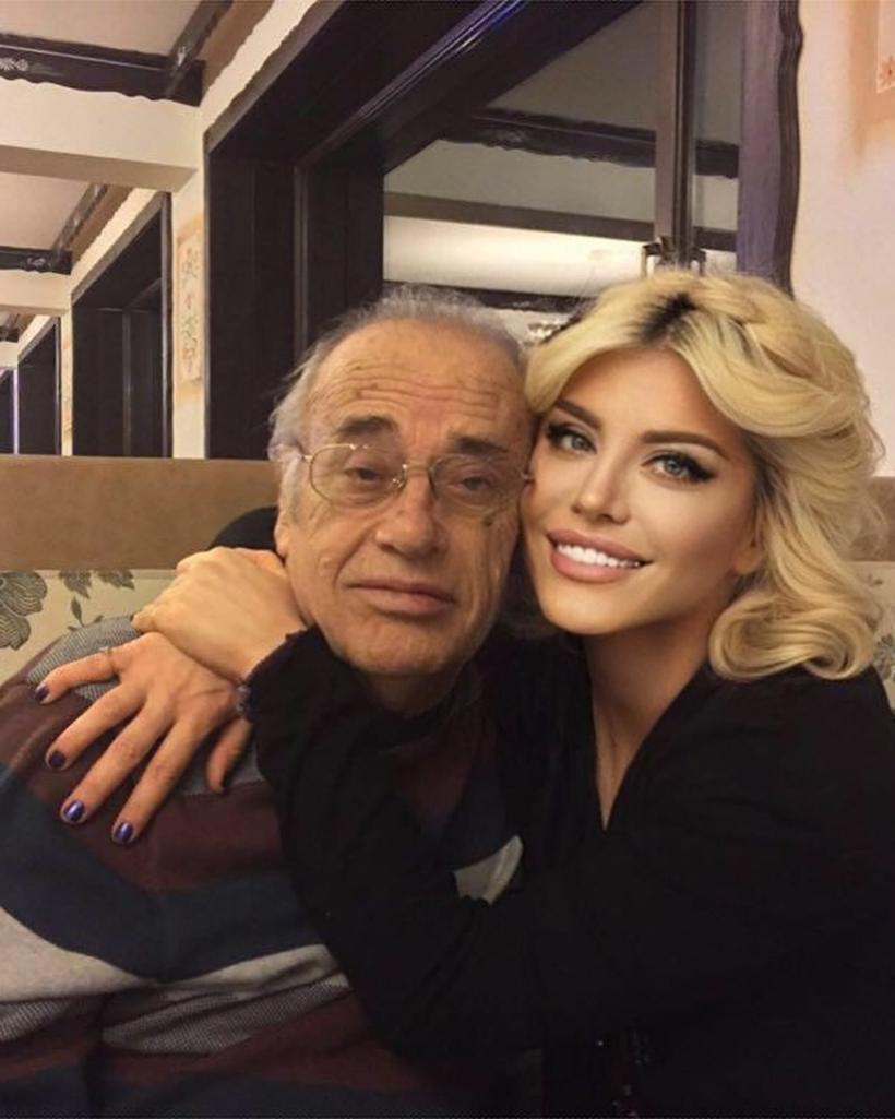 Loredana Groza, în doliu la final de an. Tatăl artistei a murit după săptămâni de chin în spital