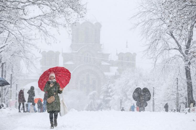 Arafat: Patru județe se află sub Cod Portocaliu, iar 32 de județe sunt sub Cod Galben de vreme rea