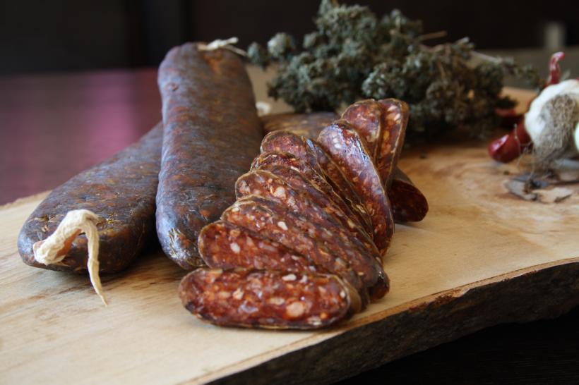 Dispută privind marca „Babic de Buzău”: Doi producători industriali induc în eroare consumatorii