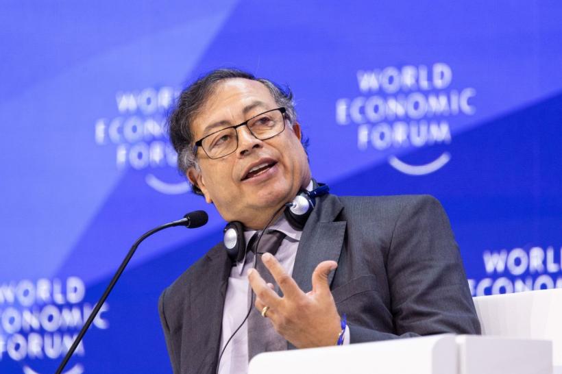 Președintele Columbiei cheamă oameni la proteste împotriva lui Trump