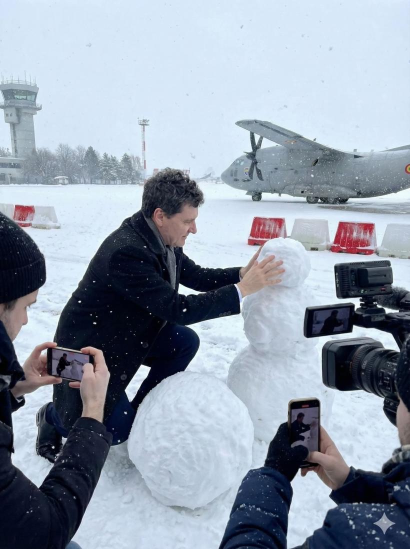Val de ironii online, după ce președintele Nicușor Dan a rămas înzăpezit în Franța 18988923