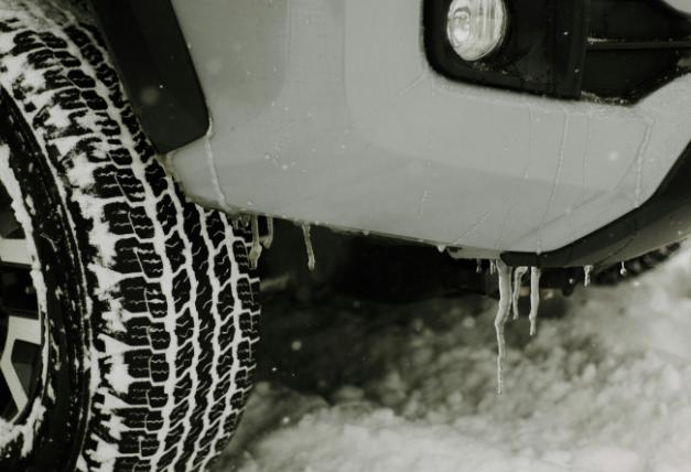 Atenționare MAE: Restricții de trafic, din cauza vremii, pe mai multe drumuri din Bulgaria