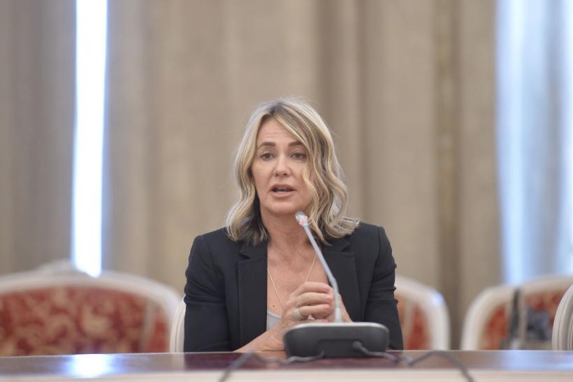 Ce avere are cea mai mare gimnastă a lumii? Afacerile din SUA ale Nadiei Comăneci