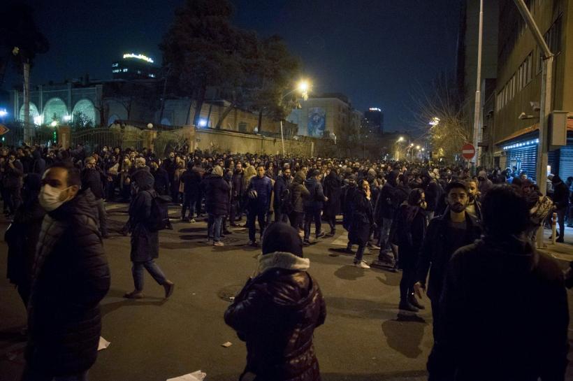 Proteste în Iran. Peste 500 de morți în urma represiunii regimului 18989360