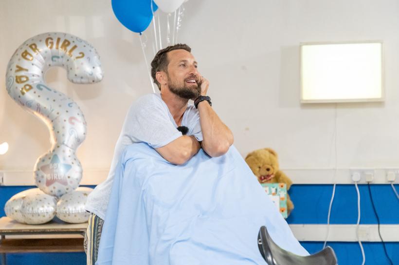 Fetele au țâșnit din praștie, după bani, la Power Couple! Astăzi este vremea pentru cea mai așteptată probă din competiție – AU, MAMI! 3.0. 18989601