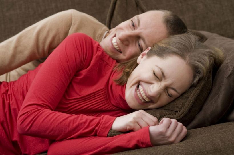 Cum să ai o căsnicie fericită în 2026: 5 reguli esențiale