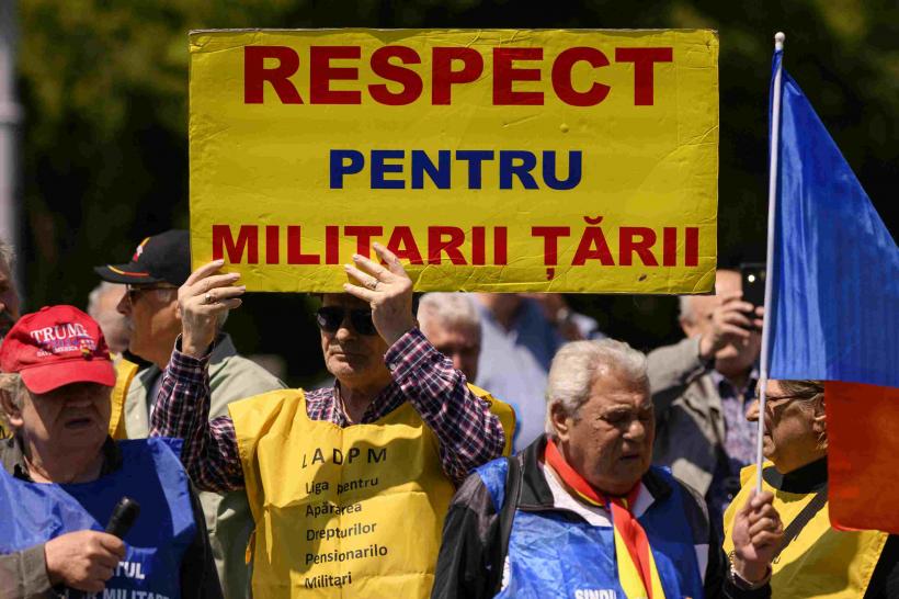 Ministrul USR-ist Miruță și-a pus și Armata în cap