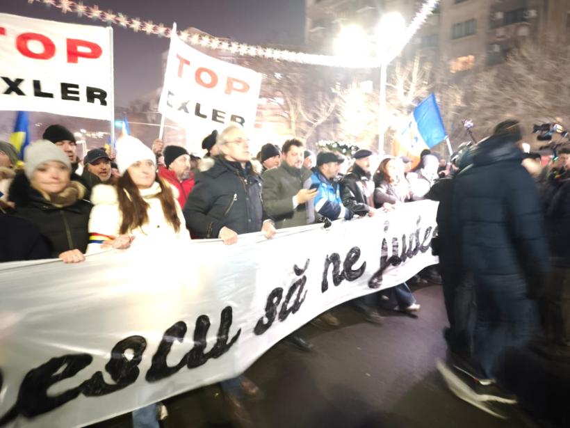 Incidente la „protestul împotriva Legii Vexler” 18990075