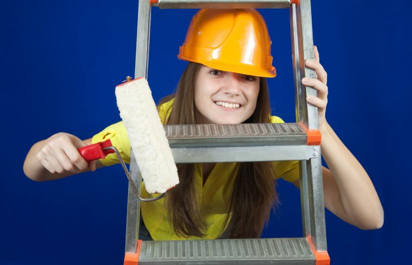 Siguranța în micile proiecte de bricolaj: Cum să îți pregătești locuința pentru renovările de început de an