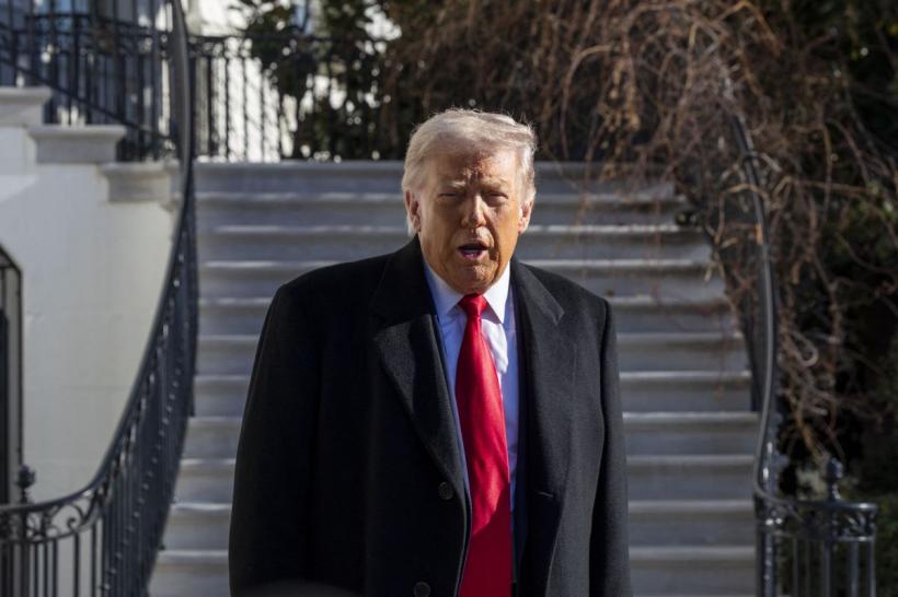 Trump vrea „clar” să „dobândească” Groenlanda