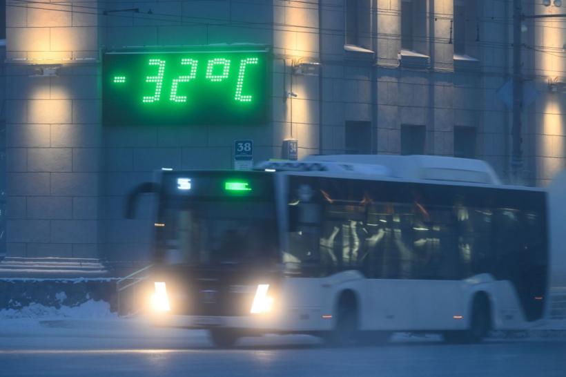 Furtună de zăpadă istorică în Kamchatka: orașe îngropate sub metri de omăt 18990689