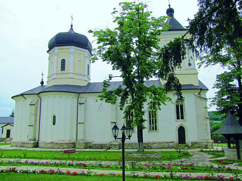 Istoria mănăstirilor dăruite de domnitorii români creștinilor căzuți sub stăpânire otomană 18990584