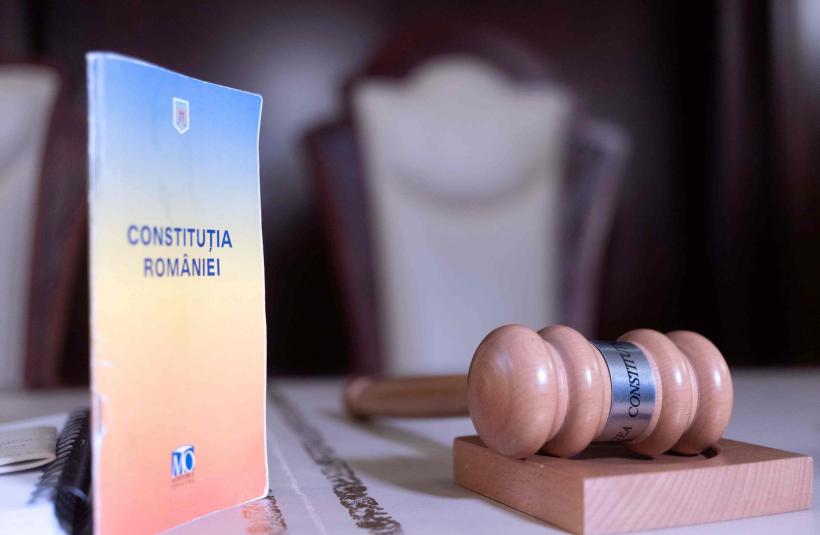 Pensionarii români și-ar putea câștiga dreptul la indexarea pensiilor, în Justiție