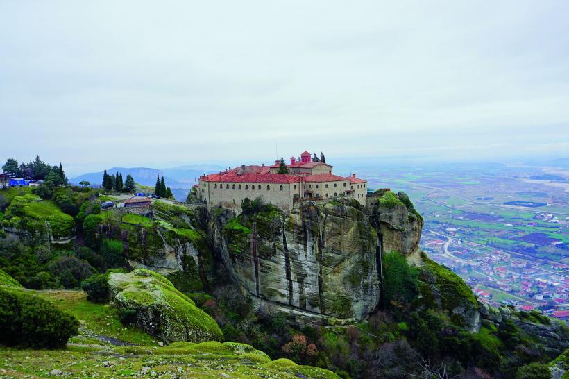 „Românii continuă să fie și astăzi cel mai religios popor din Europa, chiar dacă își trăiesc în mod destul de diferit ortodoxia” 18990825