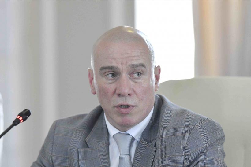 Proteste: Sindicaliștii îl acuză pe ministrul Culturii că încalcă legea dialogului social