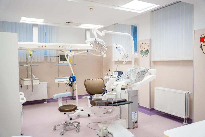 Spitalul Județean Suceava are un cabinet modern de stomatologie pediatrică 18991177
