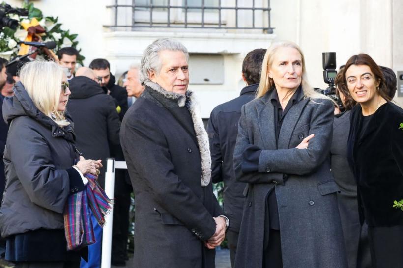 Valentino Garavani, condus pe ultimul drum la Roma. Lumea modei își ia rămas-bun de la „ultimul împărat al eleganței” 18991287