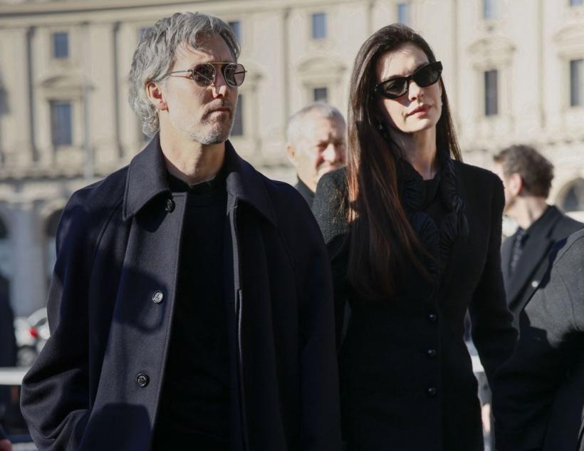 Valentino Garavani, condus pe ultimul drum la Roma. Lumea modei își ia rămas-bun de la „ultimul împărat al eleganței” 18991296