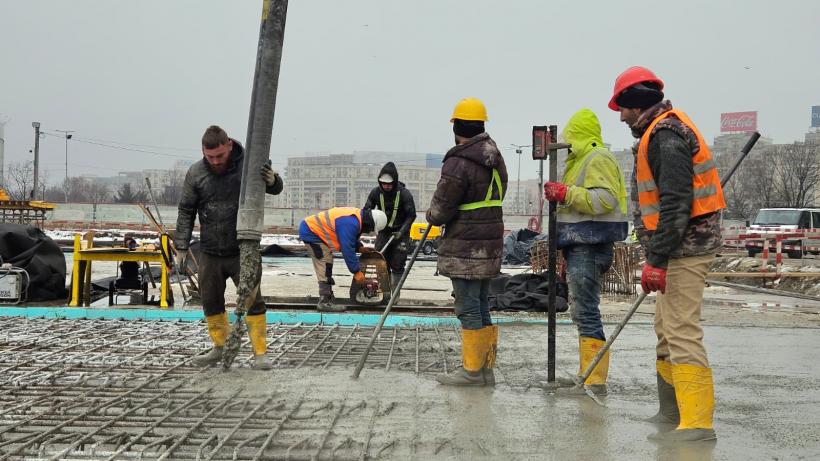 Stadiul lucrărilor la Planșeul Unirii: A patra secțiune a noii plăci de beton a fost turnată 18991355