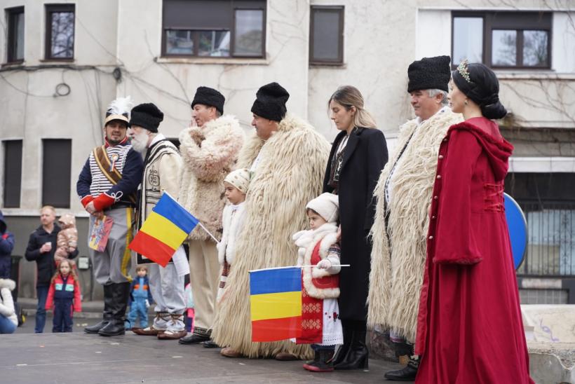 Mica Unire, prilej de evenimente private, cu tematică istorică 18991545