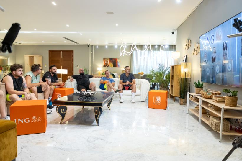 O nouă săptămână de Power Couple începe cu o probă care le va aminti băieților de copilărie: ”Jocul de astăzi este șotronul... deasupra mării” 18991597