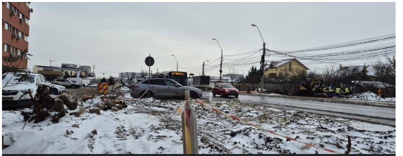 Dilema locuitorilor din Prelungirea Ghencea: Mergem prin noroaie sau pe carosabil, printre camioane și TIR-uri? 18991829