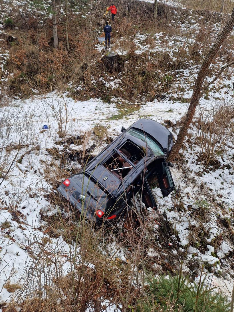 Durere fără margini în Brașov: pompier chemat să intervină la accidentul în care a murit fiica sa de 14 ani