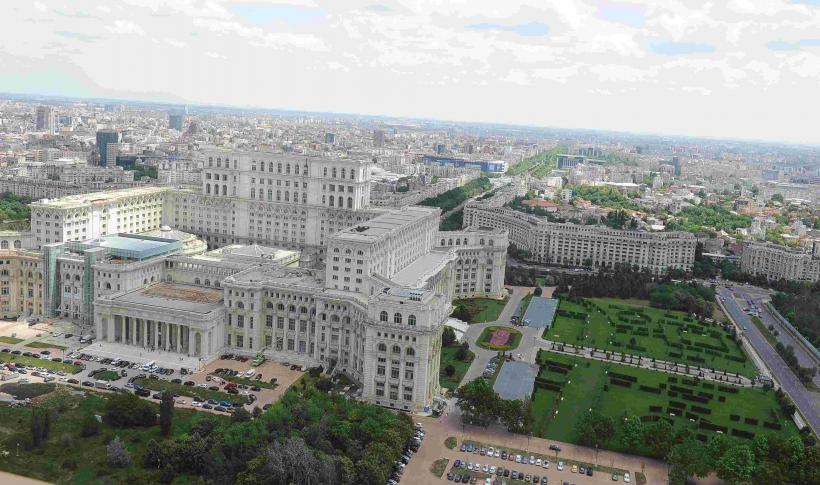 Grădinile Parlamentului, cucerite de firma anchetată pentru o falsă extindere de cimitir 18992138