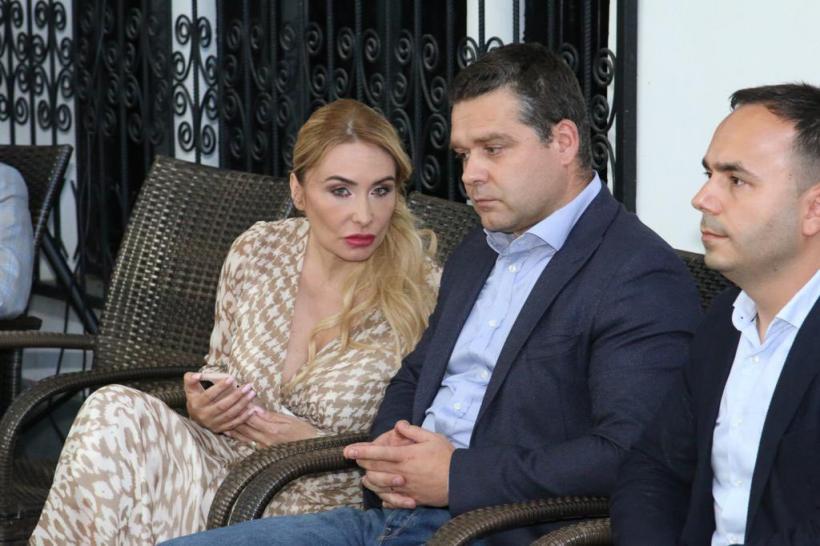 Companiile statului, marfă de schimb pentru avocata PNL. Dialog halucinant