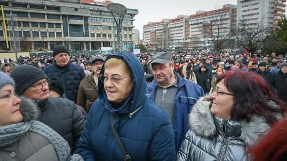 Protest în Miercurea Ciuc. Fost ministru: Din 1.000 de copii, dacă sunt 10 care vorbesc românește 18992574