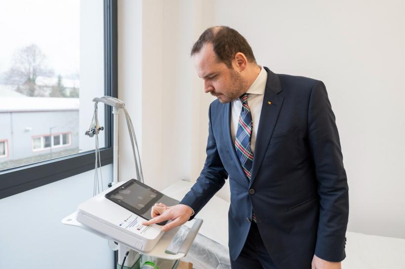 Rogobete nu este de acord cu reducerea cu 10% a veniturilor personalului medical: Ar fi culmea!