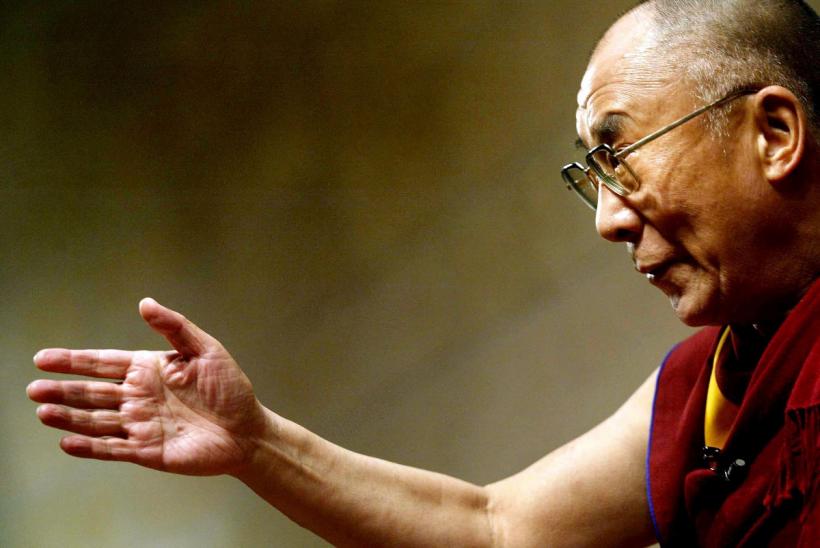 Dalai Lama câştigă primul său premiu Grammy