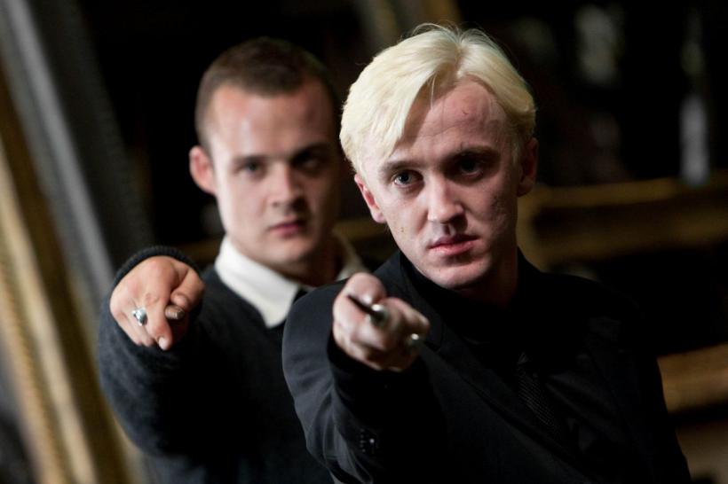 Fenomen! Draco Malfoy din Harry Potter, simbolul norocului în Anul Calului de Foc