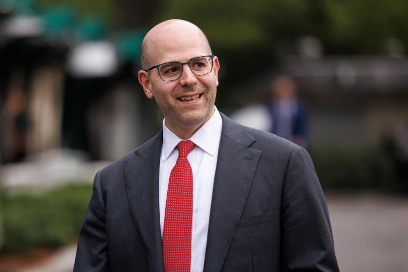 Guvernatorul Rezervei Federale americane demisionează din funcția de consilier economic al lui Trump