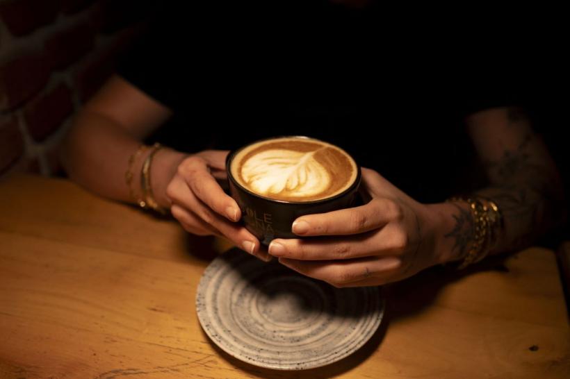 Ce se întâmplă cu inima ta dacă bei cafea zilnic. Descoperiri noi ale cardiologilor