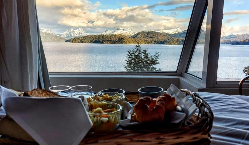 Ce alegem dimineața: cafea sau ceai? Răspunsul nutriționiștilor te-ar putea surprinde